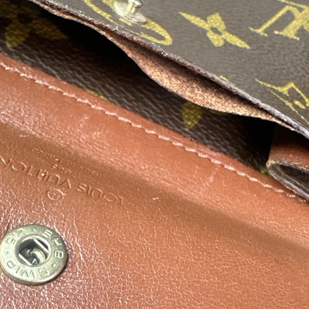 Louis Vuitton Travel Organizer wallet - Picture 9 of 10
